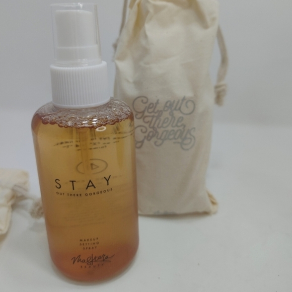 Seint Maskcara Beauty Stay Setting Spray with or without SPF 20 TWO 5 oz Each - Picture 4 of 7